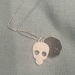 Skull necklace